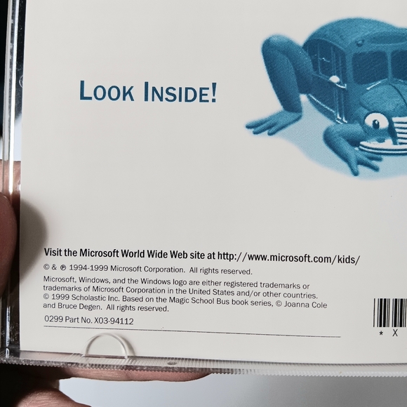 Microsoft Scholastic 90s Magic School Bus Explores World Of Animals PC Game - Picture 4 of 9